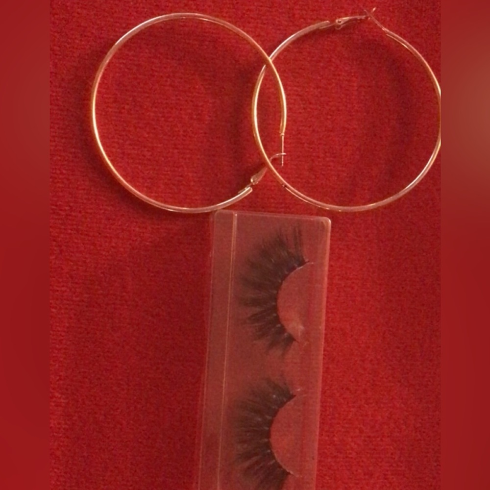 Lashes and hoops .